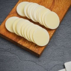 Beyaz Sütlü Madlen Çikolata | Yumuşak Süt Aroması, İnce Form ve Şık İkram