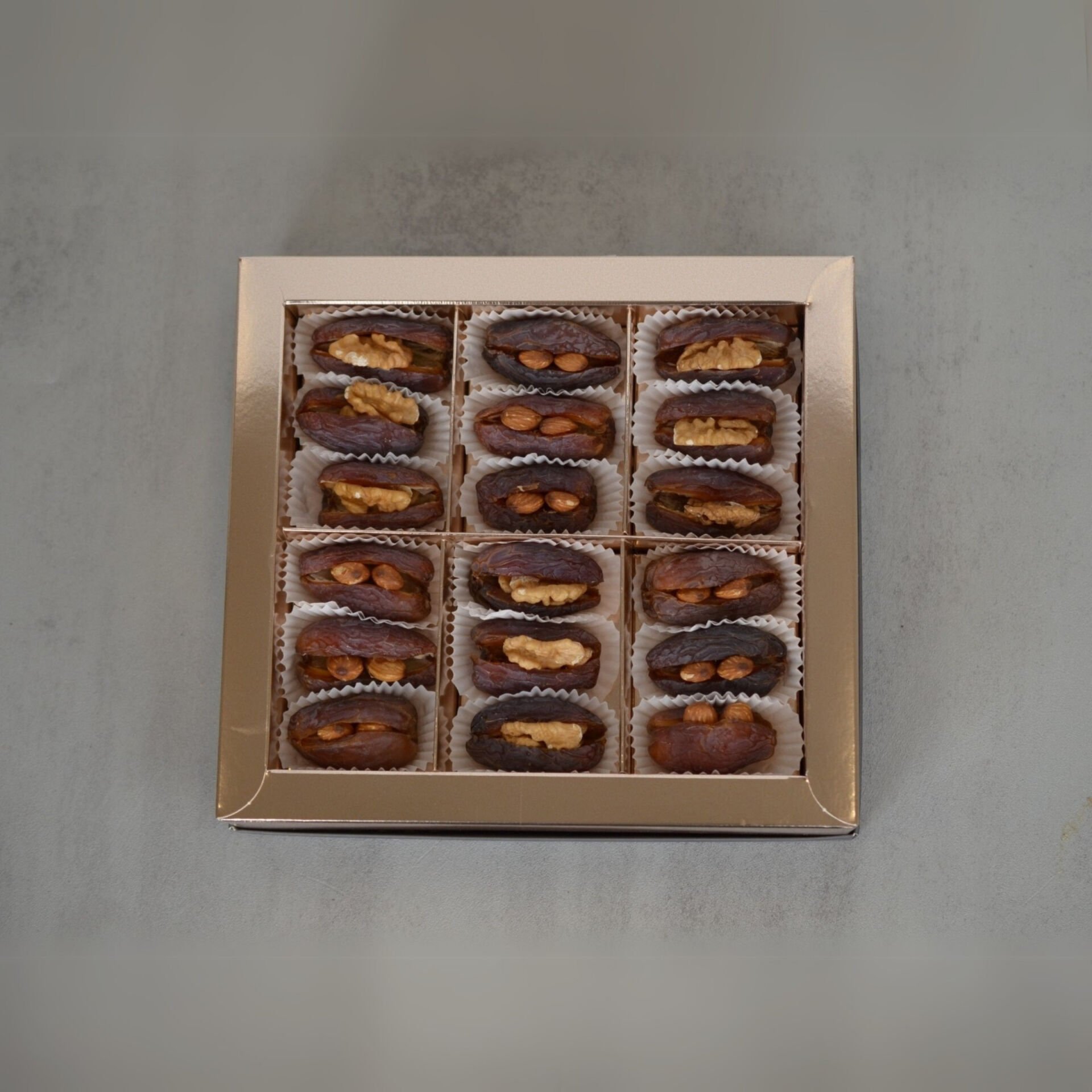 BADEMLİ CEVİZLİ HURMA( PAKET)