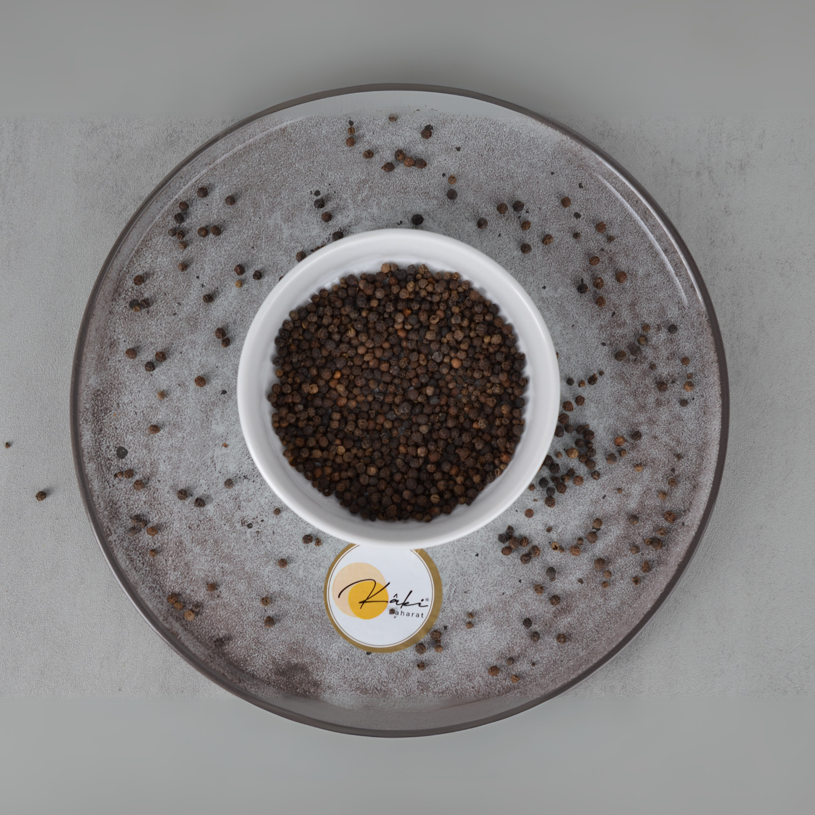 Kaki Tane Karabiber | Doğal Taneler, Dengeli Keskinlik ve Saf Aroma