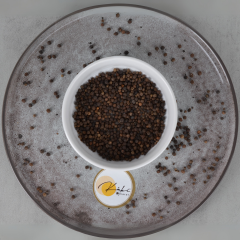 Kaki Tane Karabiber | Doğal Taneler, Dengeli Keskinlik ve Saf Aroma