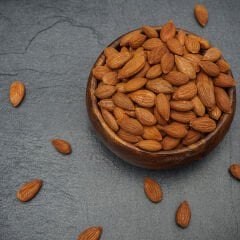 Tatlı Çiğ Kayısı Çekirdeği | Doğal ve  Katkısız