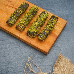 Fındık Ezmeli Antep Fıstıklı Sarma